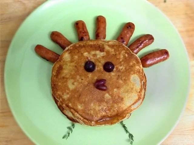 Breakfast Turkey made with Apple Pancakes and Lil' Smokies|yummyさん