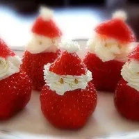 Snapdishの料理写真:strawberry santa|まやきさん