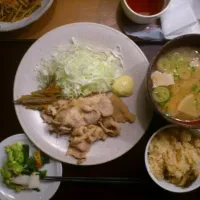 青山寅福のしょうが焼き定食|LEOKUROさん