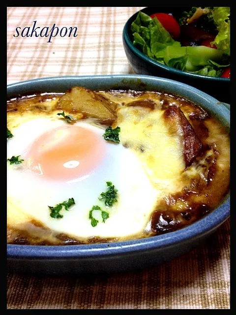 焼きビーフシチューの昼ごはん🍀|さかぽんさん