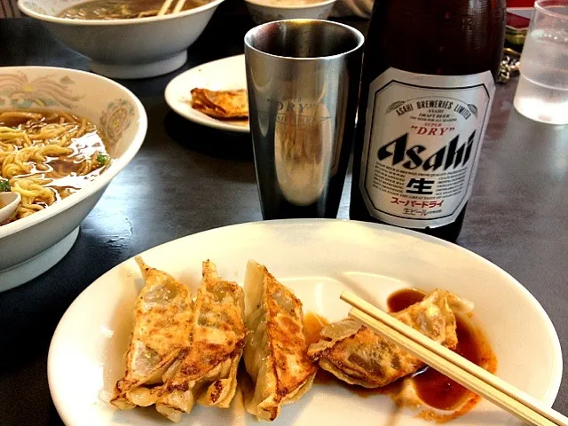 昼ビール🍺 餃子|ベタママさん