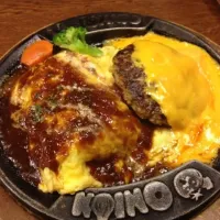 Snapdishの料理写真:オムライスとハンバーグ|natukiさん