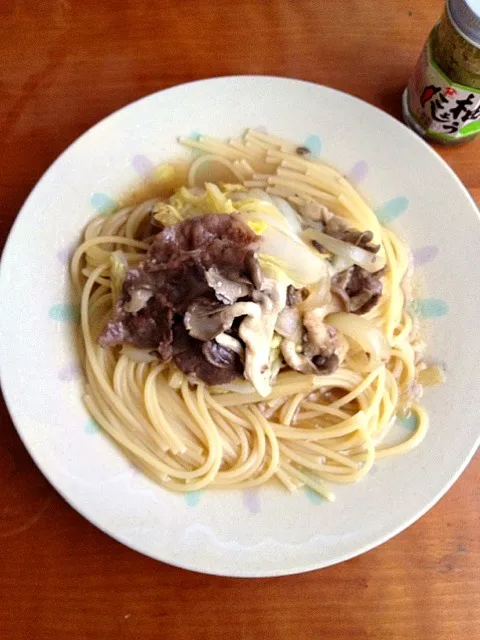 Snapdishの料理写真:牛肉しめじ白菜の醤油麹パスタ|ひろみさん