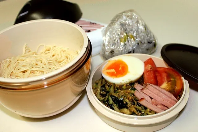 韓国風そうめんと青大豆おにぎり|meguさん