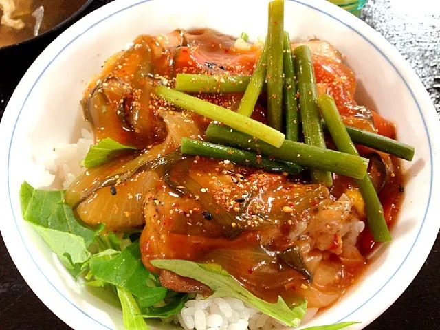 鶏のキムチ丼〜^o^|ありまたきなさん