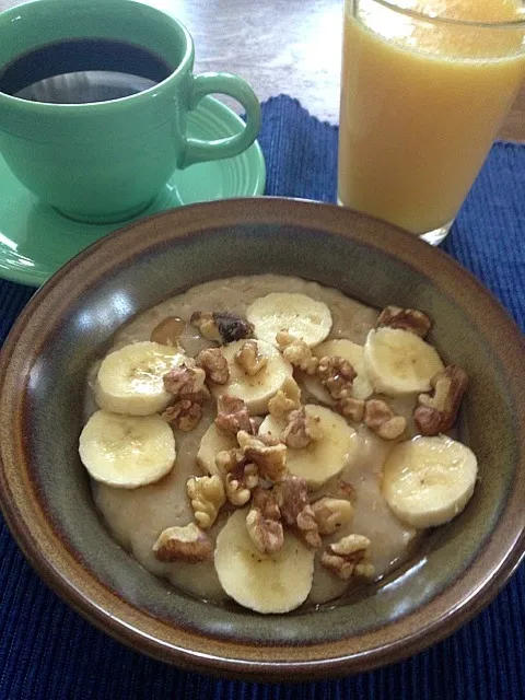 Maple banana walnut oatmeal|Miaさん