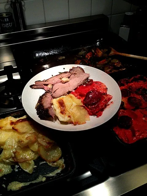 Lamb leg and 2 sorts of potato gratin|wallさん