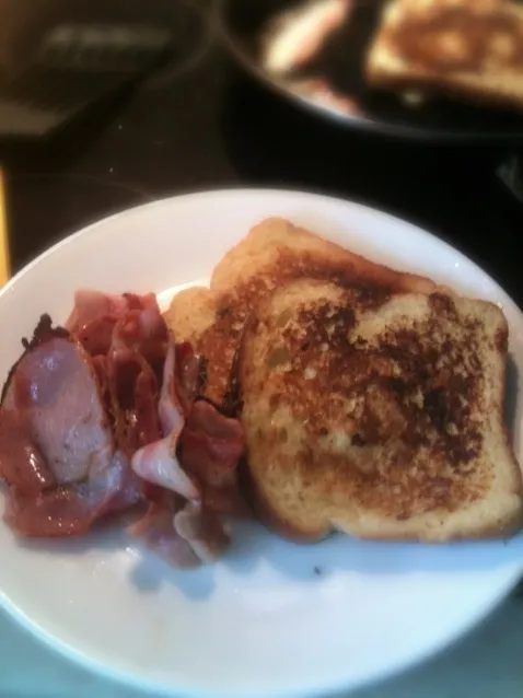 French toast & bacon with maple syrup|Cat O'Rourkeさん