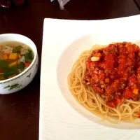 ミートソースパスタ&野菜たっぷりコンソメスープ|あいさん