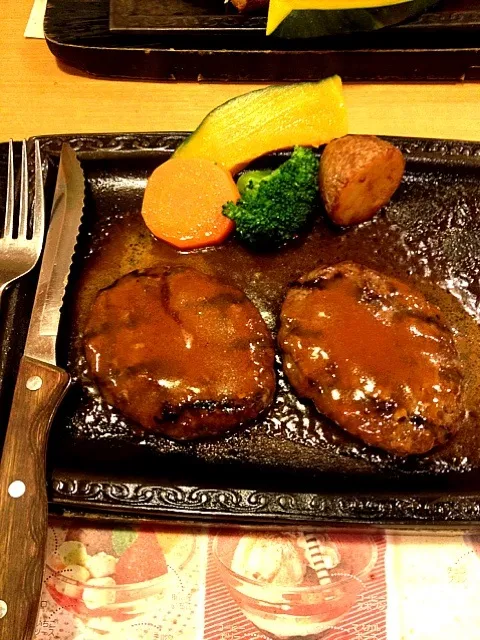 Snapdishの料理写真:Steak but no rice my dinner w/Neaj!Happy Happy Sunday!:)|Dezza Tsuchiyaさん