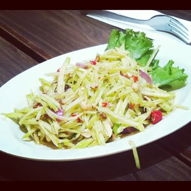 Thai mango salad|ᔜѰLᗊÎᐂさん