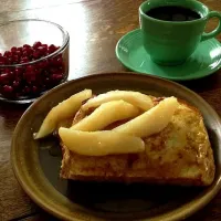 French toast with caramelized pears|Miaさん