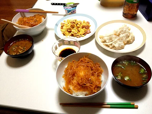 マーボー春雨丼と餃子とたまご|サンジさん