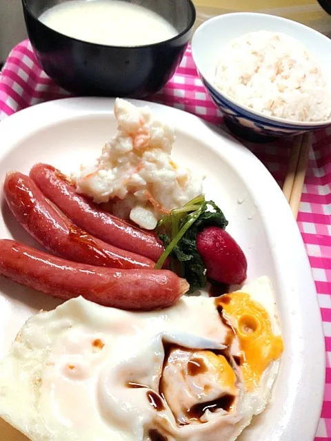 あるもの、朝ごはん定食|ハルさん