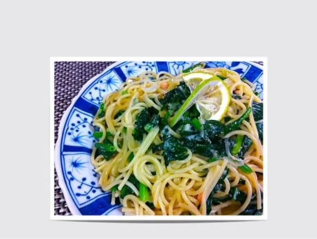 Snapdishの料理写真:ほうれん草たらこの塩麹黒酢しょう油パスタ|Cuisineさん