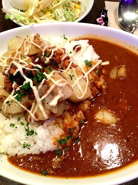 Snapdishの料理写真:タコとイモのカレー！今週の週替わりカレー。|大阪カレー部長さん