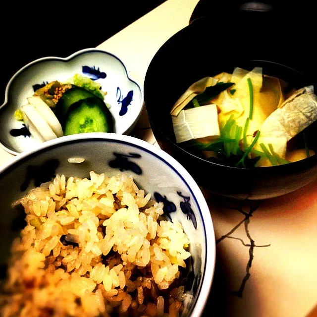 食事 松茸ごはん、湯葉の吸物、香の物@梅の花|Yuka Nakataさん