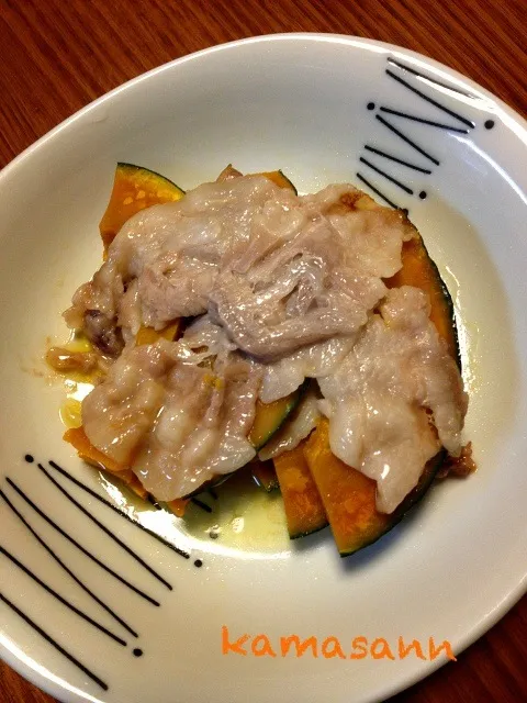 隊長のやってたカボチャと豚肉の蒸し物🎃🐷|かまさん