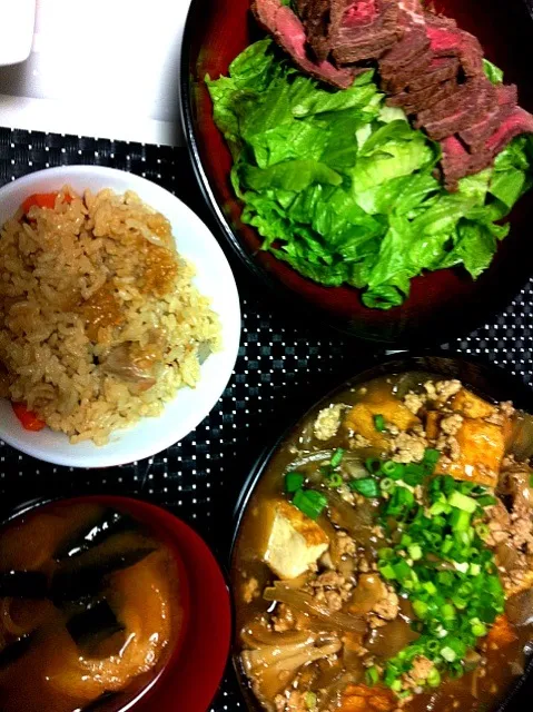 五目ご飯☆厚揚げと舞茸のめんつゆ煮☆さらだ|MEGUMIさん