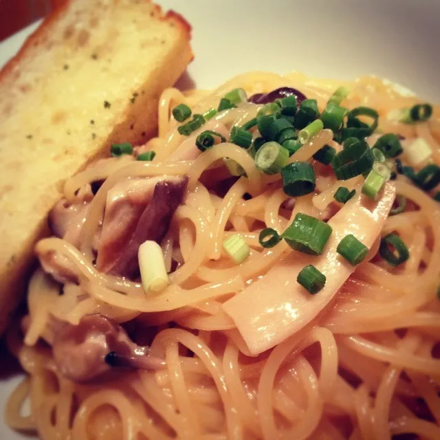 キノコのパスタ mushroom Pasta|あきこさん