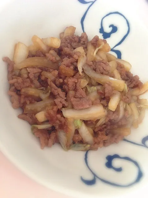 白菜とひき肉の焼き肉炒め|ともえさん