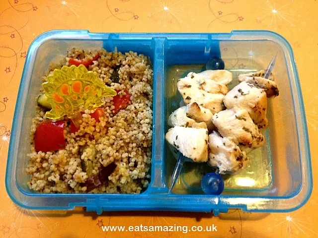 Moroccan couscous with chicken skewers|Grace Hallさん