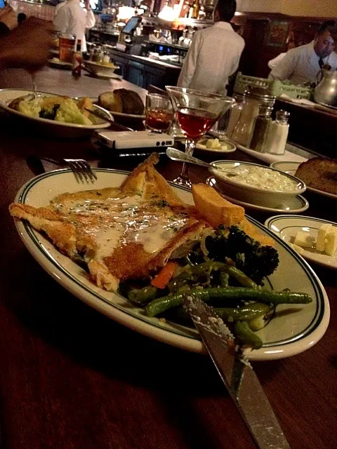 Fish and veggies at Tadich Grill in San Francisco|linaさん