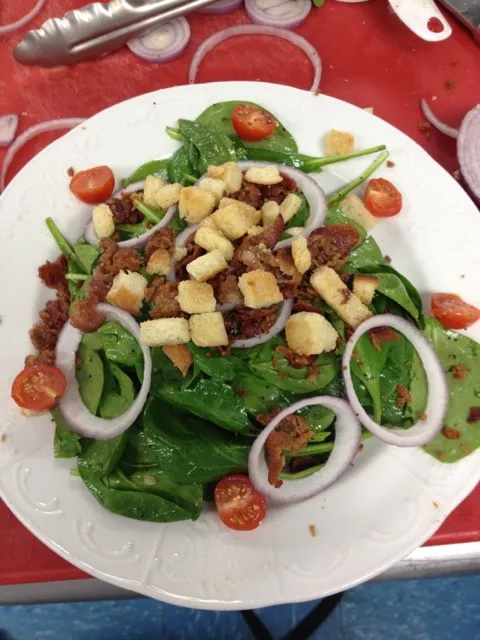 Spinach, mushroom balsamic salad|Melinda Millerさん