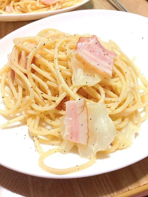 ベーコンとキャベツのパスタ|ひらんたさん