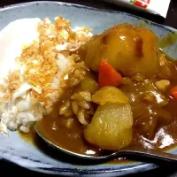 ごろごろ野菜カレー卵付き♥|おいさんさん