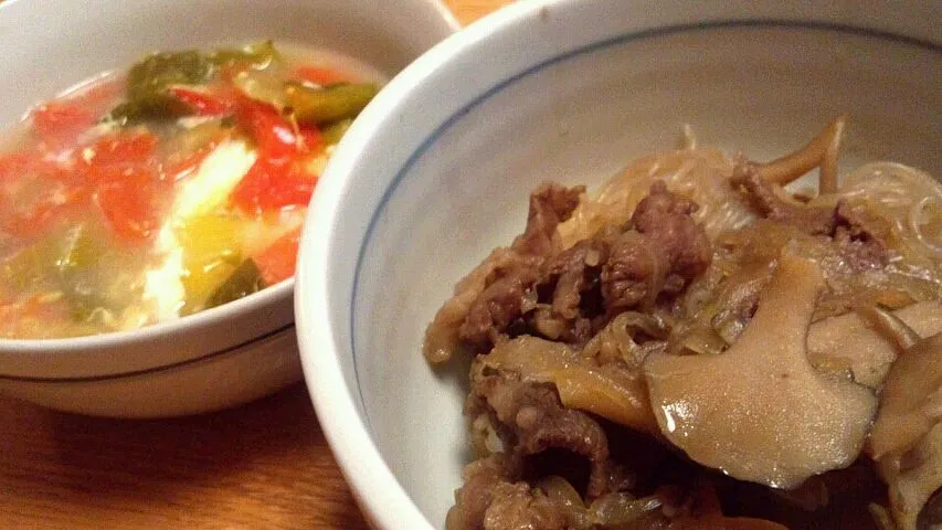 すき焼き丼と小松菜トマトの中華スープ|五月さん