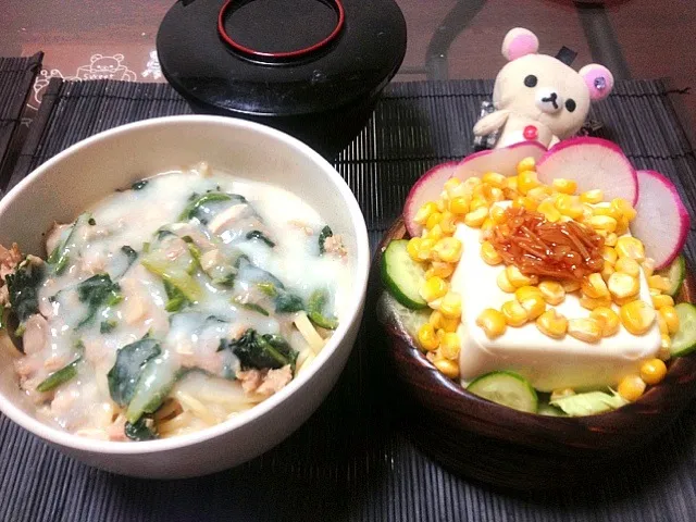 Snapdishの料理写真:ツナとほうれん草のパスタ🍝、豆腐サラダ|ちょこ。さん