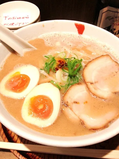 Snapdishの料理写真:醤油ラーメン  魚介系豚骨がうまい(^-^)/|よっしいださん