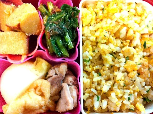 卵チャーハンとかぶの煮物弁当|もえさん