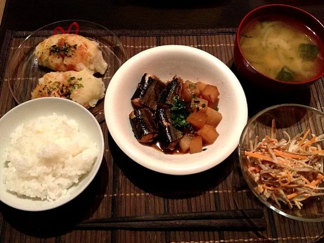 さんまと大根の生姜煮、ごぼうサラダ、明太チーズポテト|はるさん