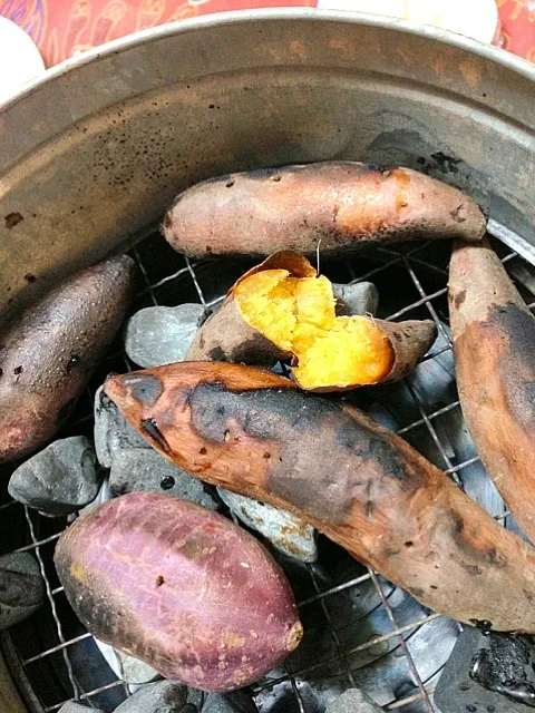 Snapdishの料理写真:石焼きぃ〜いも|ちづちゃんさん