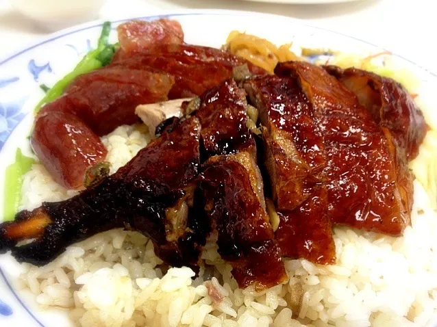 Roasted duck leg / HK style|Larry Chuさん