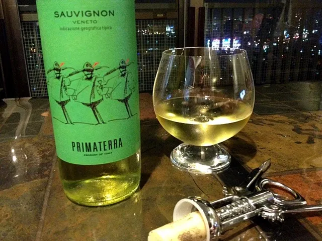 Snapdishの料理写真:SAUVIGNON Veneto I.G.T.2010 Primaterra  ITALY|ワインさん