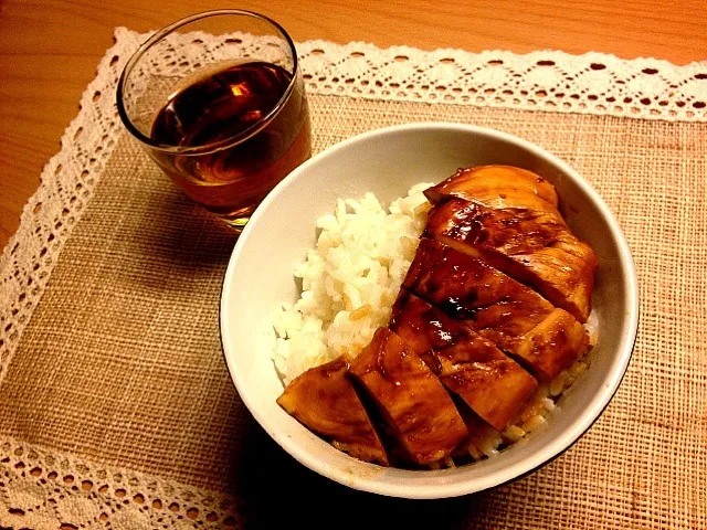 鶏の照り焼き丼|りーさん