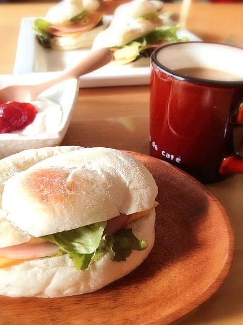 朝ごパン〜。|ソラさん