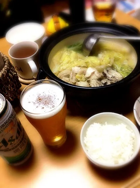 鶏鍋の水炊きとビール(^^)❤|LISAさん