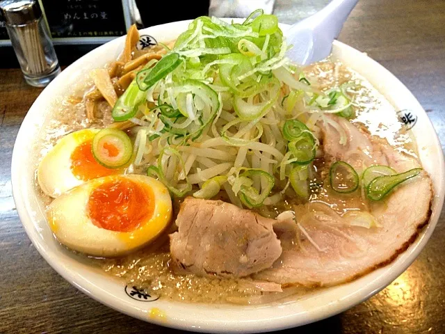 味玉しょうゆラーメン|Tomoさん