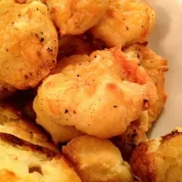 Snapdishの料理写真:gruyère gougères|Nicoleさん