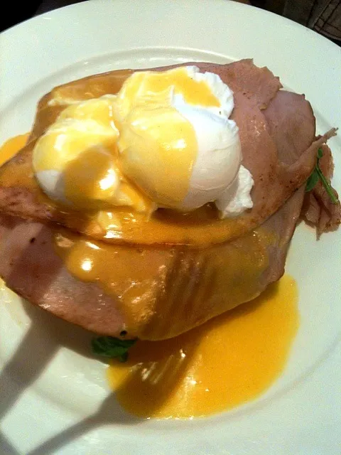 Eggs Benedict|Annette Meltonさん