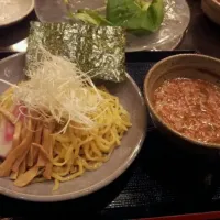 Snapdishの料理写真:つけ麺【魚介豚骨】|じぃぴーおさん