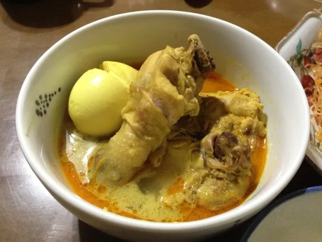 Indonesian Chicken curry or opor with coconut gravy|marloさん