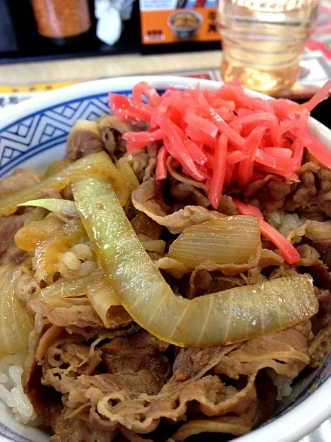 Snapdishの料理写真:牛丼つゆだく。|かみやさん