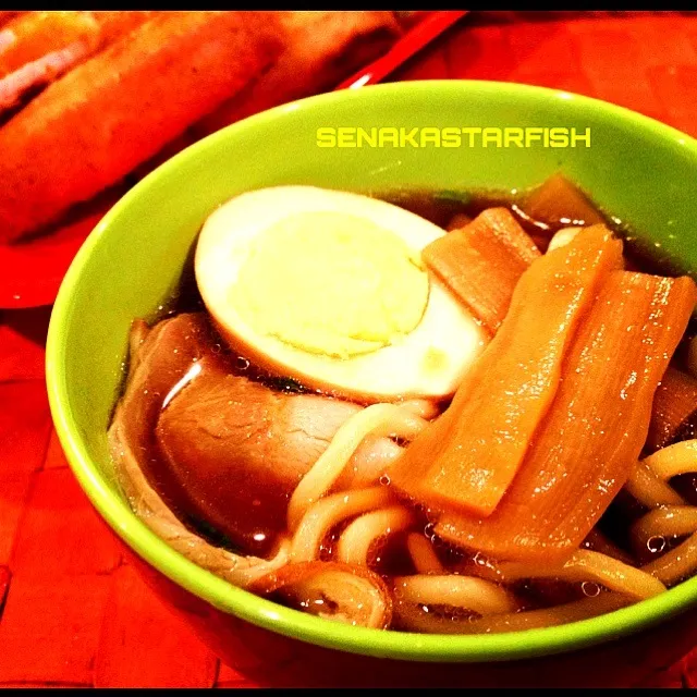 主人作 卵麺の小さいラーメン|愛さん