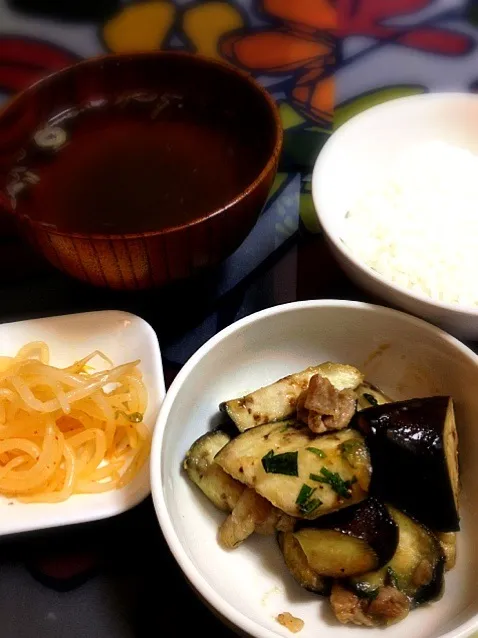 ナスの肉味噌炒めとナムルと中華スープ|hanaさん