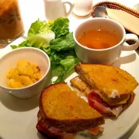 らんちU｡･ｪ･｡Uﾉ~